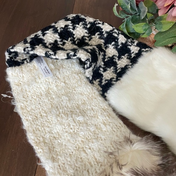 💖Host Pick💖 Anthropologie NWT Infinity Scarf - Picture 5 of 13